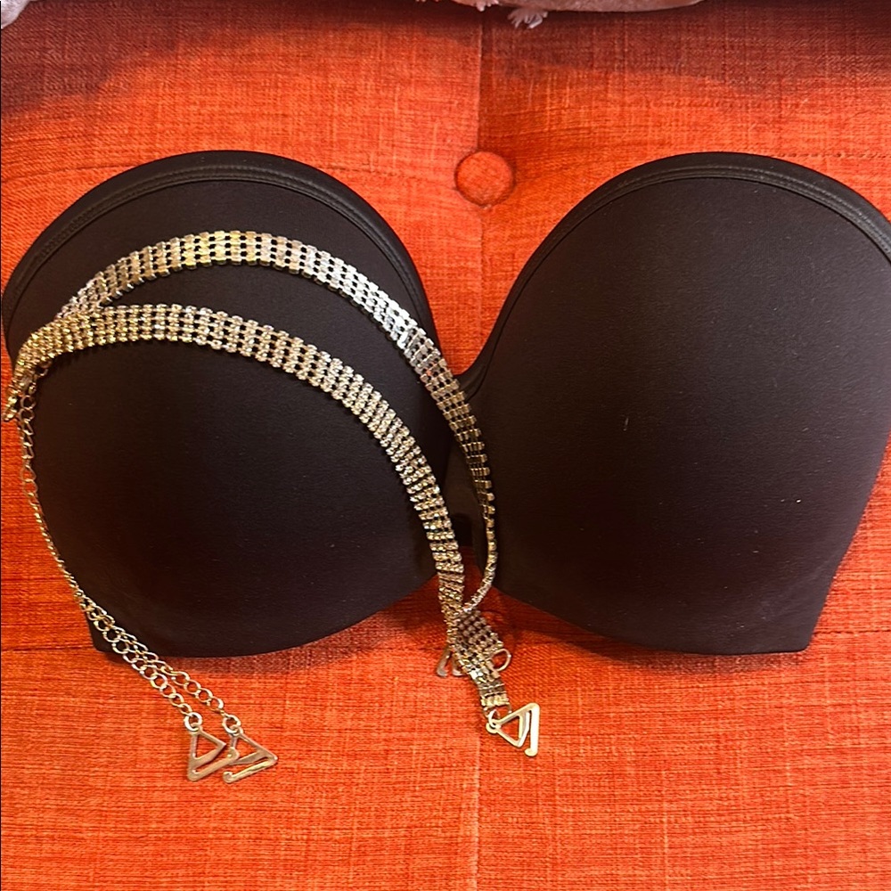 Black Strapless Bra - Picture 7 of 7